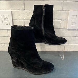 Via Spiga sz 7.5 black suede wedge heel booties